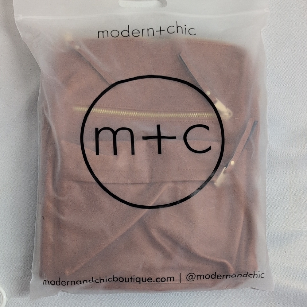 Modern+Chic Brown Backpack/Purse with Colorful Reversible/Removable Strap - Picture 9 of 12